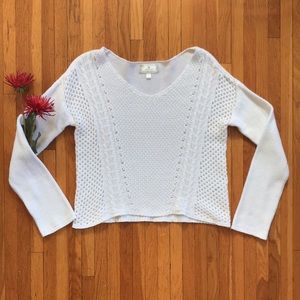 Ruby Moon white v-neck open weave sweater size L